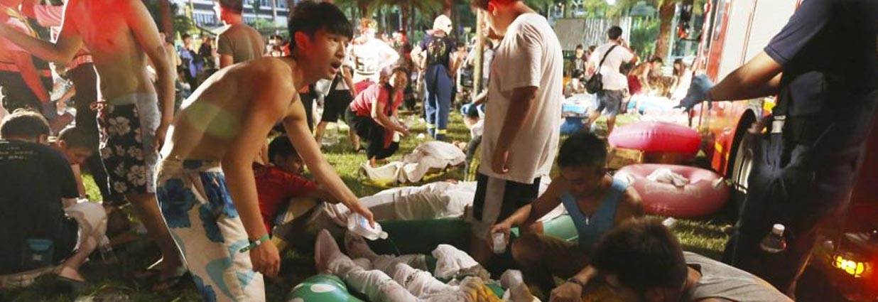 Organisers questioned over Taiwan water park inferno